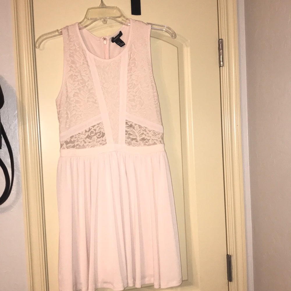 lace dress